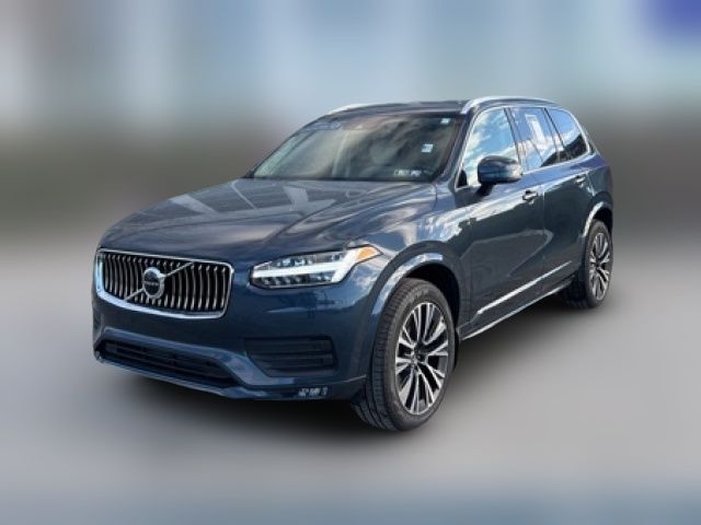 2022 Volvo XC90 Momentum