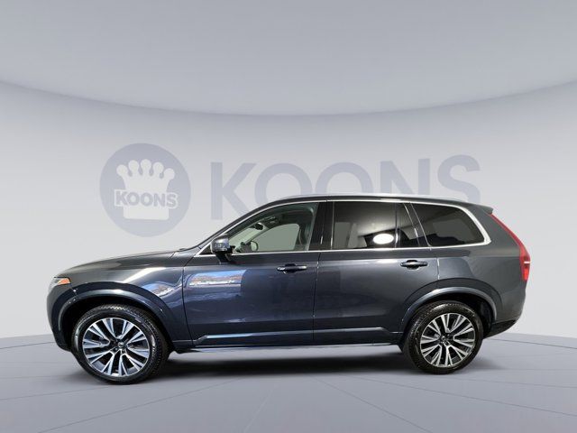 2022 Volvo XC90 Momentum