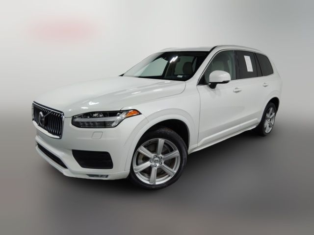 2022 Volvo XC90 Momentum