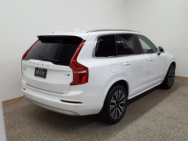 2022 Volvo XC90 Momentum