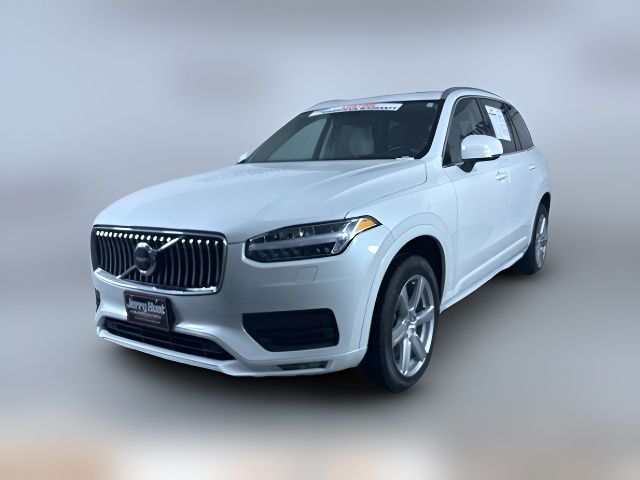 2022 Volvo XC90 Momentum