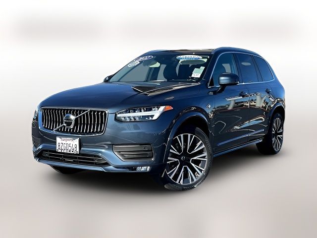 2022 Volvo XC90 Momentum