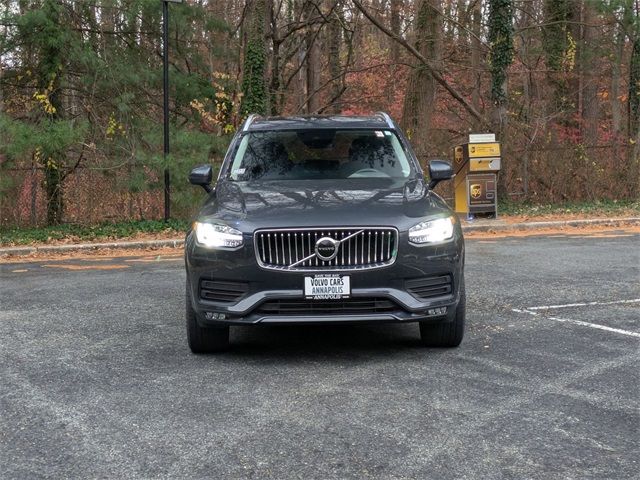 2022 Volvo XC90 Momentum