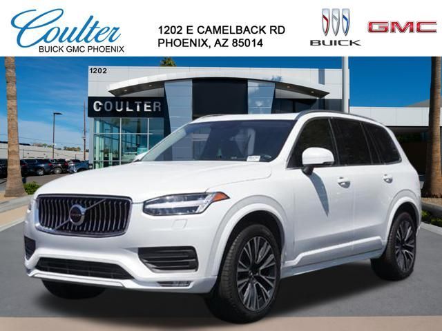 2022 Volvo XC90 Momentum