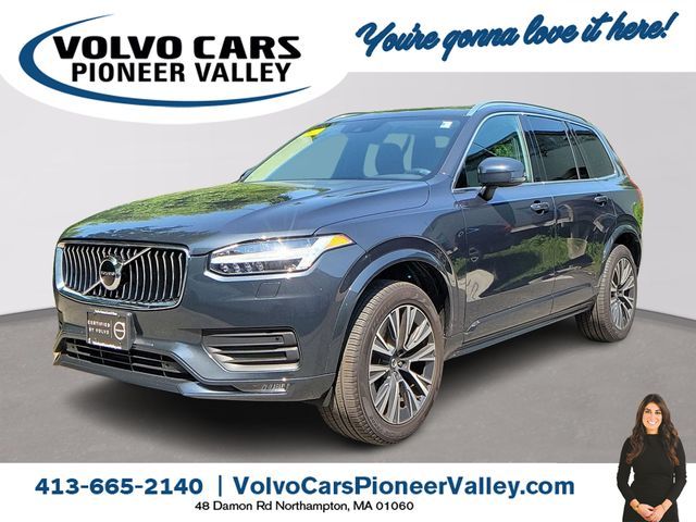 2022 Volvo XC90 Momentum