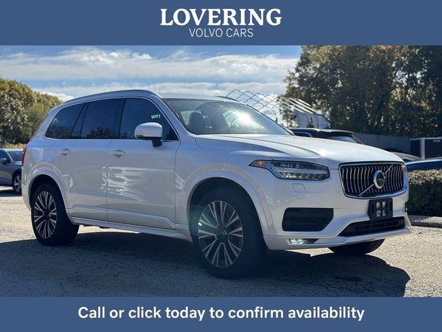 2022 Volvo XC90 Momentum