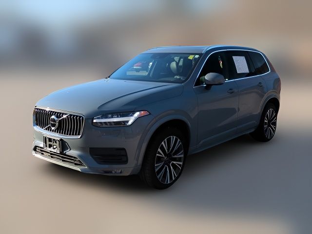 2022 Volvo XC90 Momentum