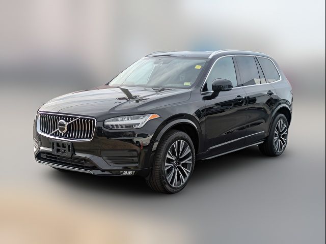 2022 Volvo XC90 Momentum