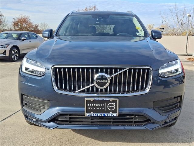 2022 Volvo XC90 Momentum