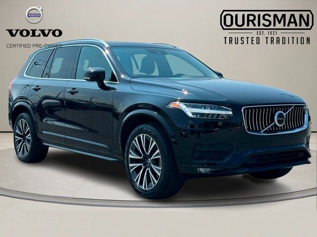 2022 Volvo XC90 Momentum