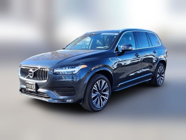 2022 Volvo XC90 Momentum