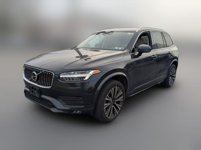 2022 Volvo XC90 Momentum