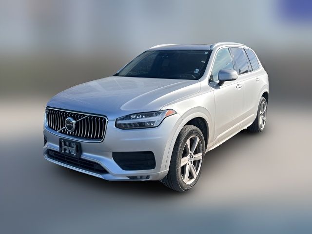 2022 Volvo XC90 Momentum