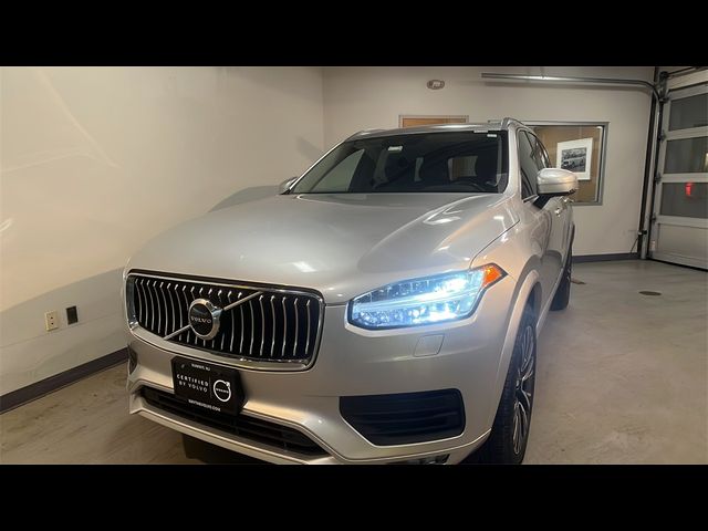 2022 Volvo XC90 Momentum