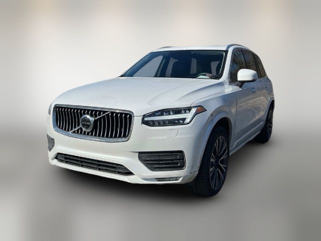 2022 Volvo XC90 Momentum