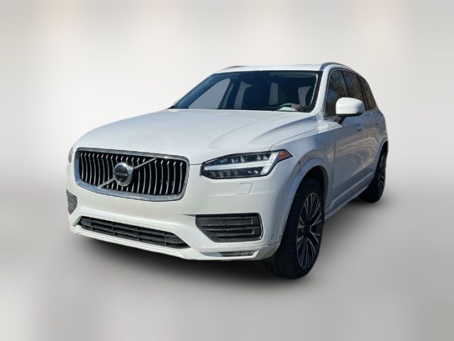 2022 Volvo XC90 Momentum