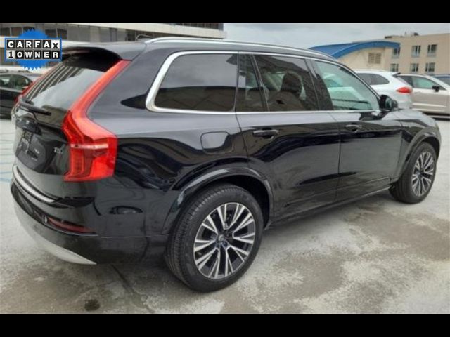 2022 Volvo XC90 Momentum