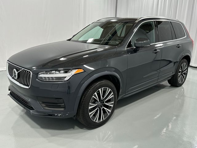 2022 Volvo XC90 Momentum