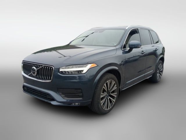 2022 Volvo XC90 Momentum