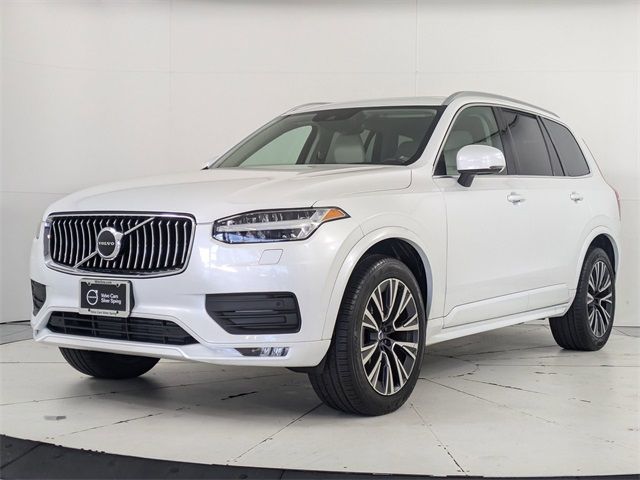 2022 Volvo XC90 Momentum