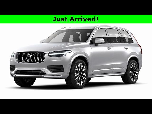 2022 Volvo XC90 Momentum