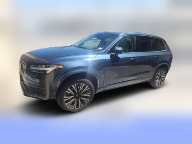 2022 Volvo XC90 Momentum