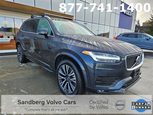 2022 Volvo XC90 Momentum