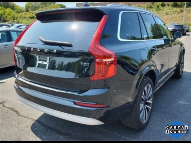 2022 Volvo XC90 Momentum