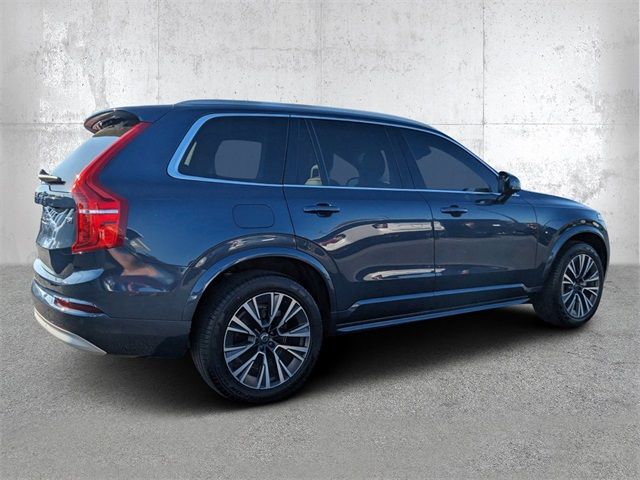 2022 Volvo XC90 Momentum