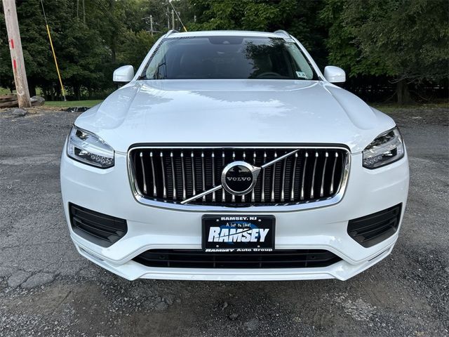 2022 Volvo XC90 Momentum