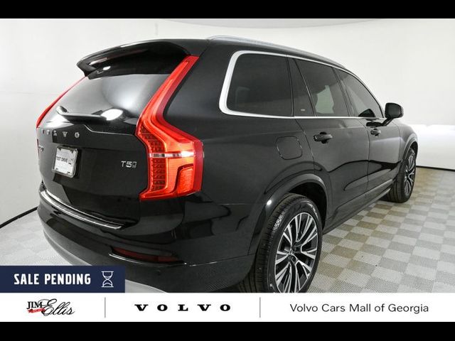 2022 Volvo XC90 Momentum