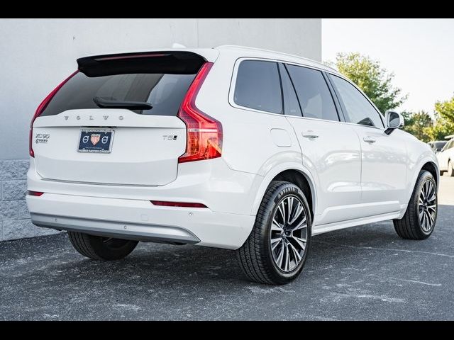 2022 Volvo XC90 Momentum