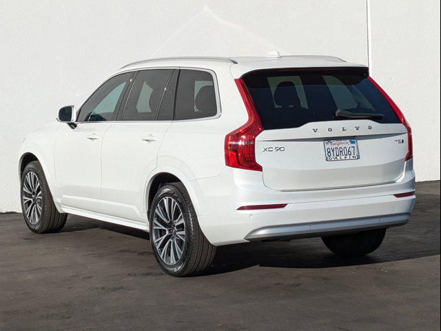 2022 Volvo XC90 Momentum