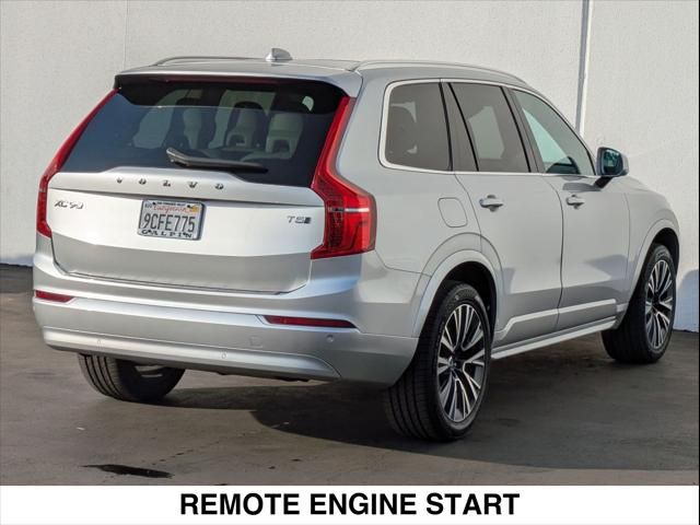 2022 Volvo XC90 Momentum