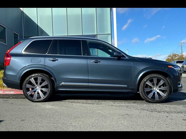 2022 Volvo XC90 Inscription