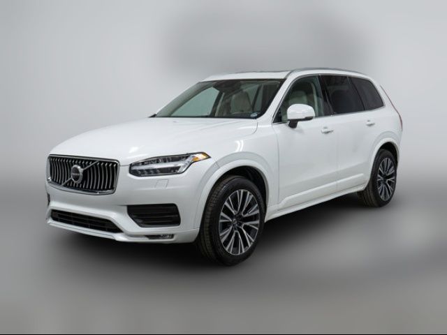 2022 Volvo XC90 Momentum