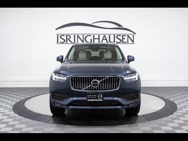 2022 Volvo XC90 Momentum