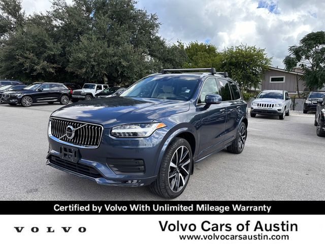 2022 Volvo XC90 Momentum