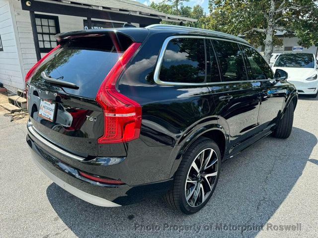 2022 Volvo XC90 Momentum