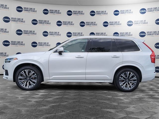 2022 Volvo XC90 Momentum