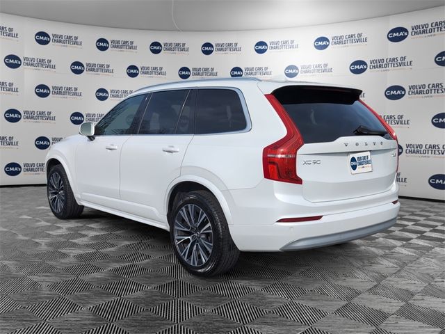 2022 Volvo XC90 Momentum