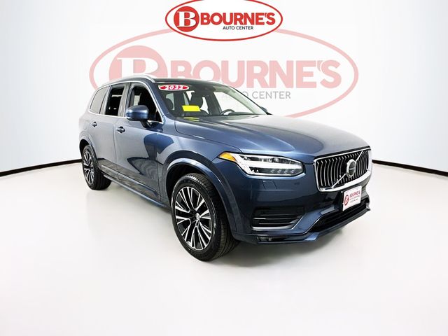 2022 Volvo XC90 Momentum