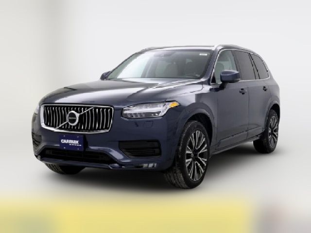 2022 Volvo XC90 Momentum