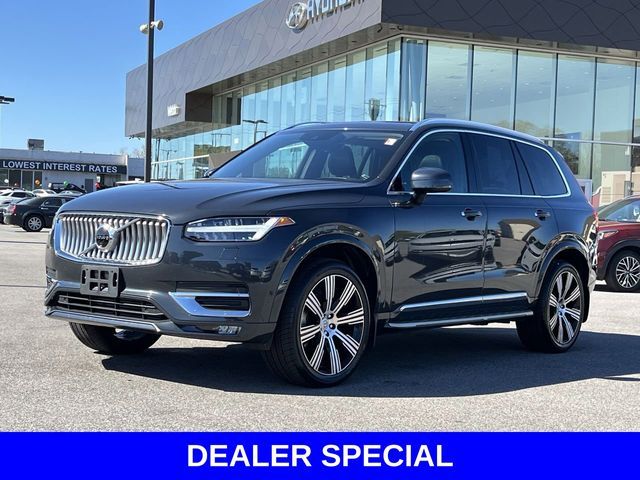 2022 Volvo XC90 Inscription