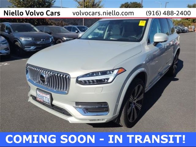 2022 Volvo XC90 Inscription