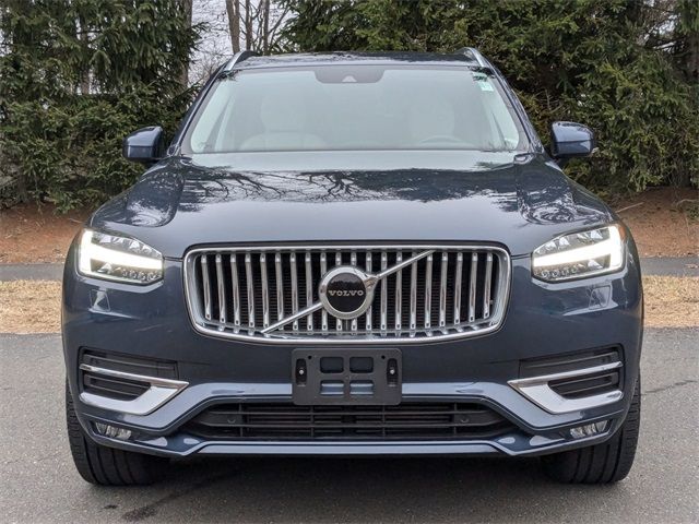 2022 Volvo XC90 Inscription