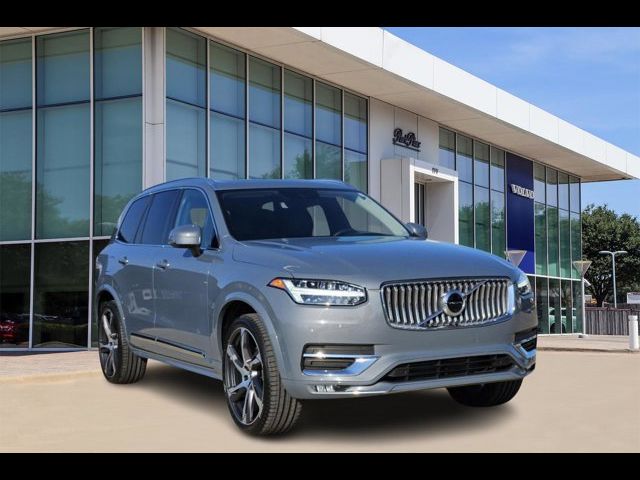 2022 Volvo XC90 Inscription