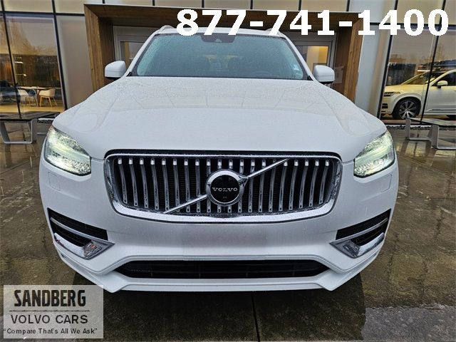 2022 Volvo XC90 Inscription