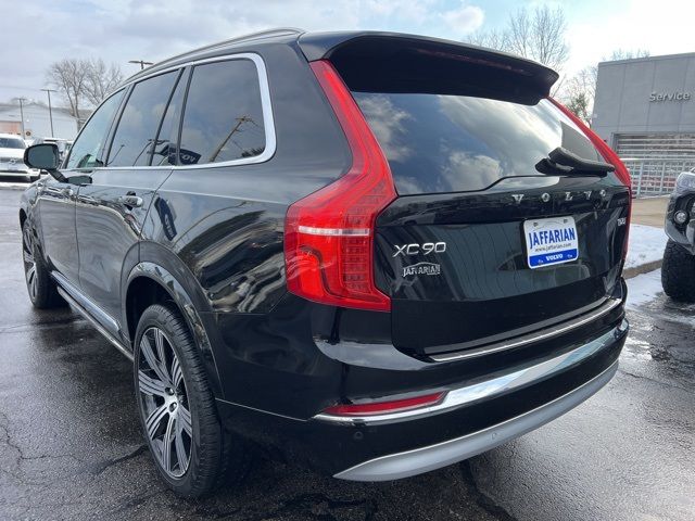 2022 Volvo XC90 Inscription