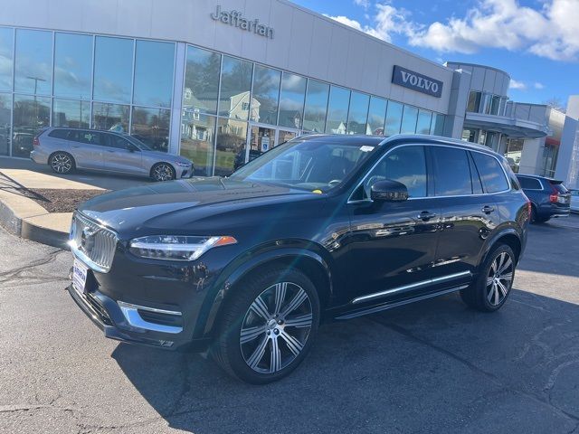 2022 Volvo XC90 Inscription